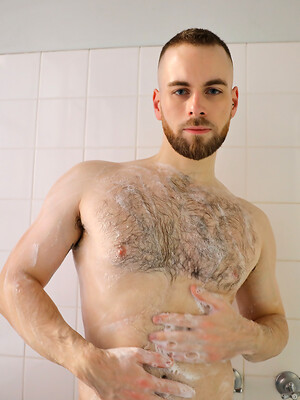 Sexy British boy Max Miller soaping up