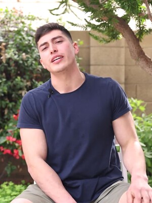 Welcome New Exclusive Hunk Kendrick Driver!