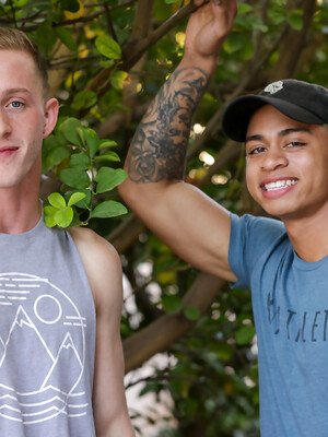 2 New STUDS - Leon Foreman Pounds Liam Quinn's Tight Hole by Gayhoopla