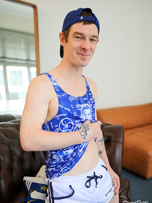 Aussie boy Cody gets horny trying on underwear